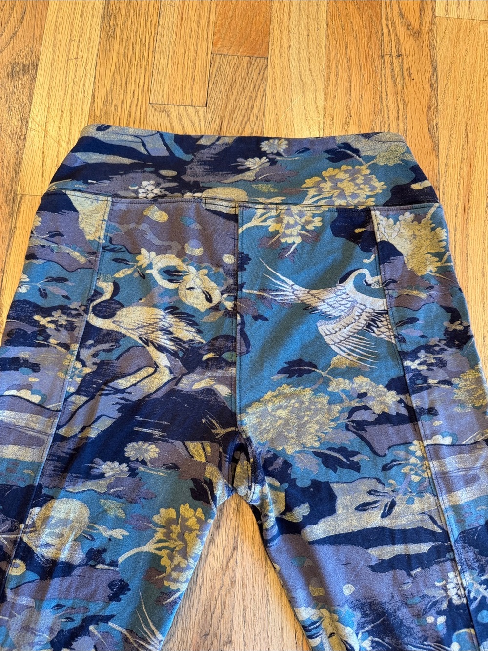 Peruvian Connection Blue and Gold Floral-Pattern Leggings - Picture 10 of 11